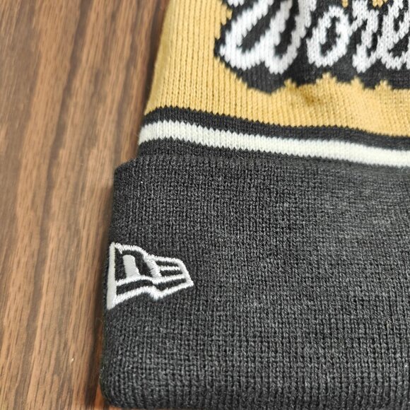 New Era 2025 Los Angeles Dodgers Beanie Locker Room Hat World Series NLCS - Picture 5 of 13